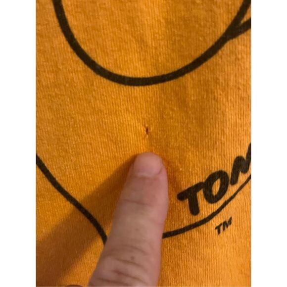 Gildan Orange Tony the Tiger Short Sleeve T-Shirt. Size Large. - Picture 6 of 6